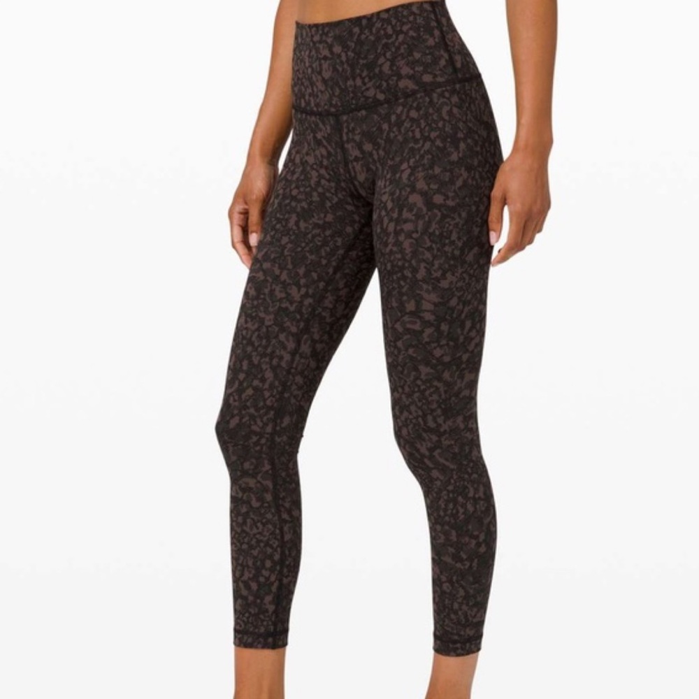 LULULEMON Wunder Under Hi-Rise 7/8 25” Tight Women’s size 4